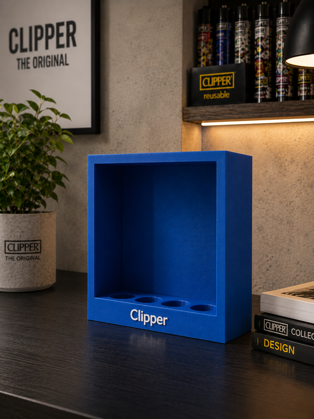 Clipper-Feuerzeug-Aufsteller mit Kreidetafel